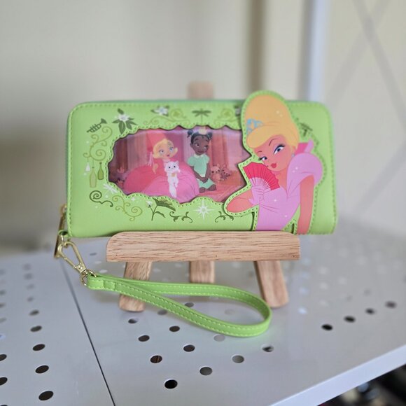 Disney Princess and the Frog Tiana Lenticular Mini Backpack and Wallet + Gift! - Picture 6 of 8